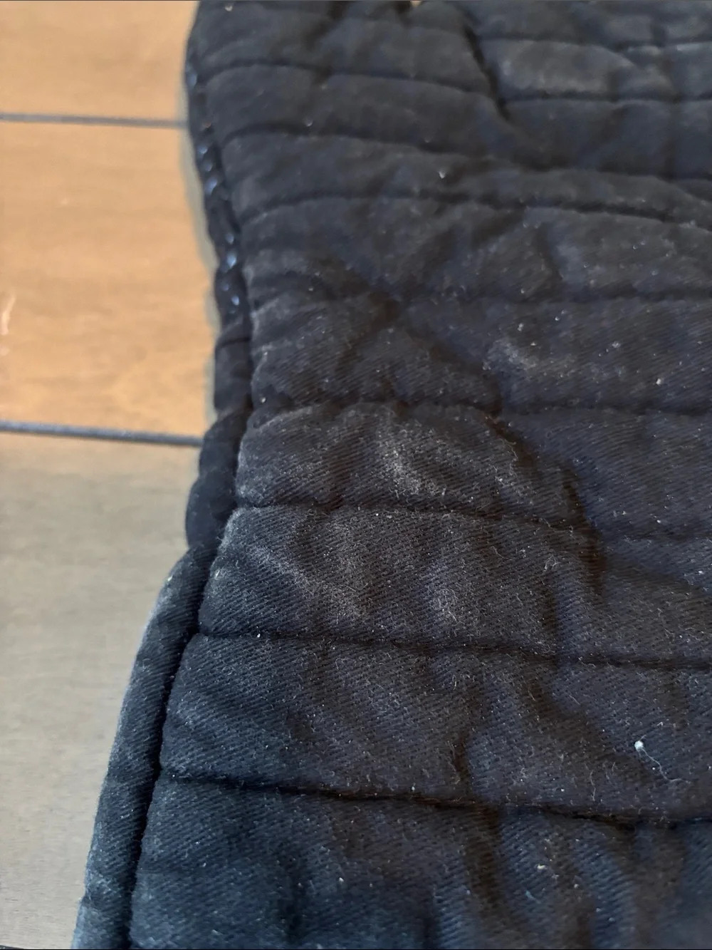 Teflon Black Heat-Resistant Oven Mitts
